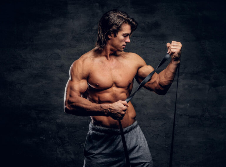 Bodybuilder on Sustanon Cycle